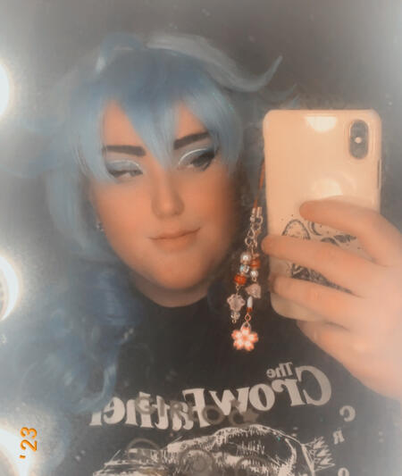 peachii.coss in Ganyu cosplay